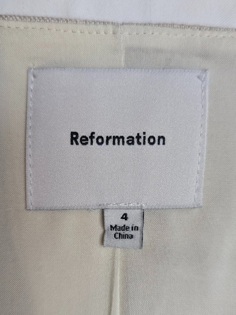 Reformation Women's Fitted Linen Vest, Size 4 - Picture 6 of 13